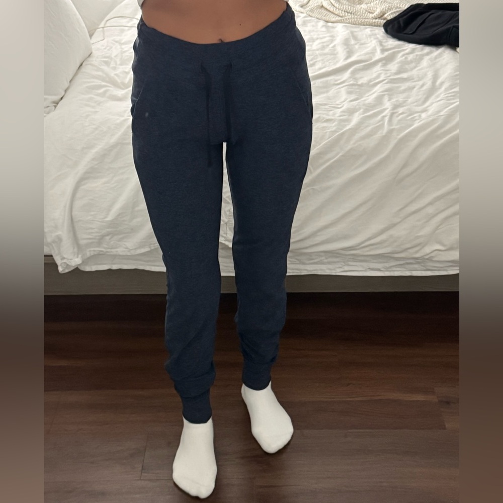 Lululemon ready to rulu jogger pants blue size 2